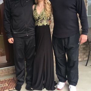 Windsor Long Black & Gold Dress With Mesh Sparkly Detailing